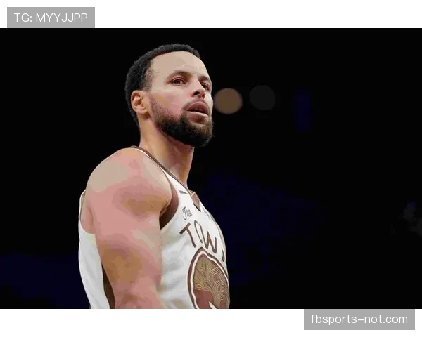 库里三分命中率提升显著 拉开同位置射手效率差距